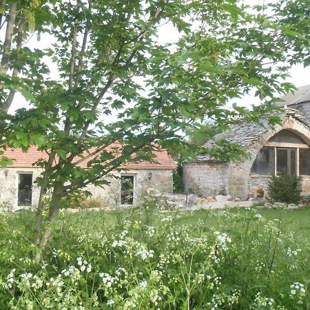 Chambres Du Domaine De Bombes Mostuéjouls Exterior foto