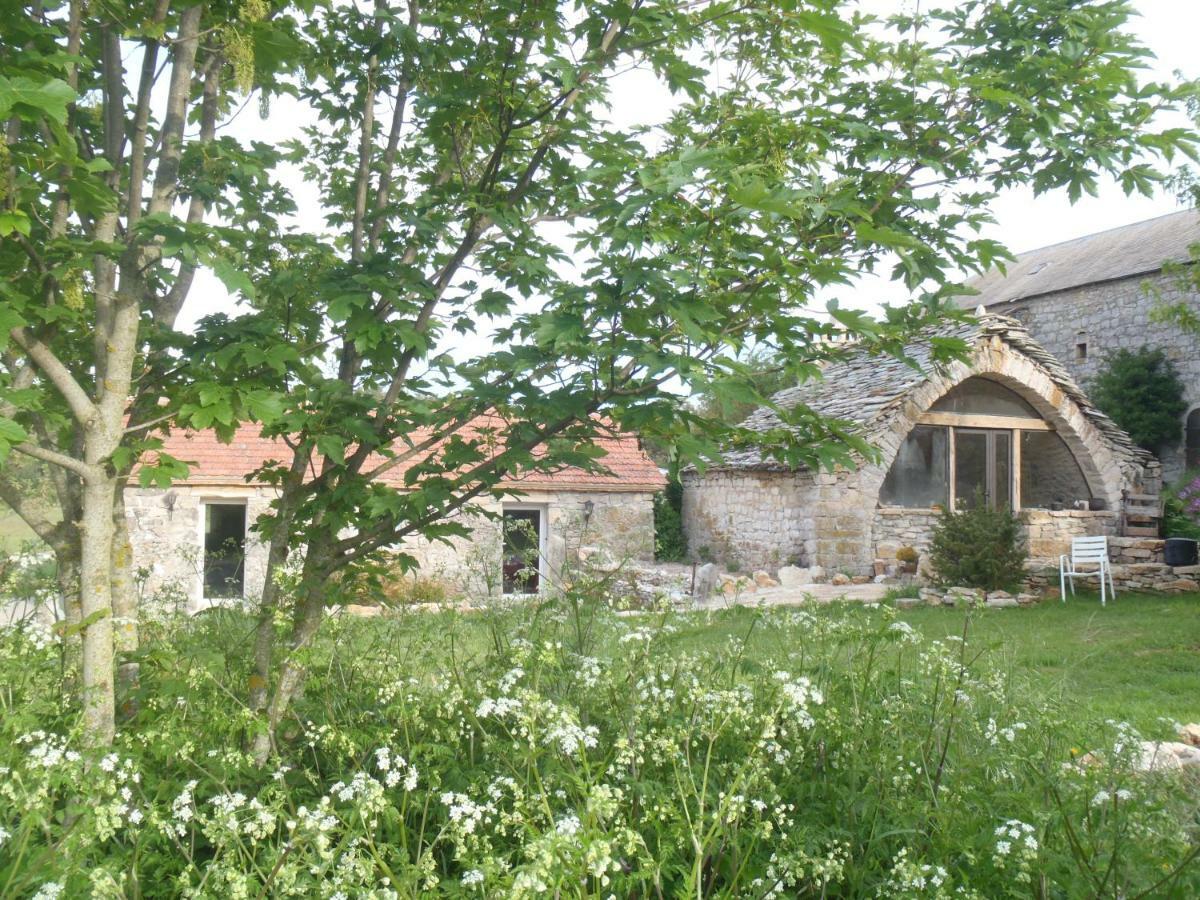 Chambres Du Domaine De Bombes Mostuéjouls Exterior foto